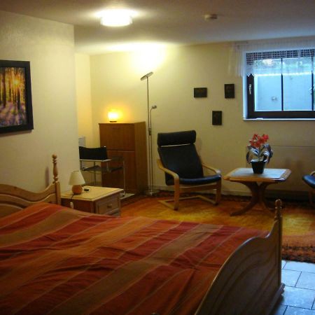 Messezimmer Ratingen Exterior foto